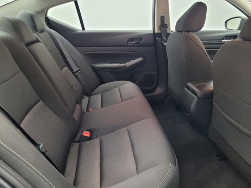 Used 2024 Nissan Altima 2.5 SV image 19