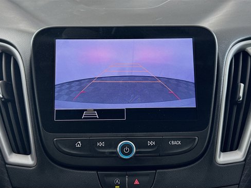 Used 2022 Chevrolet Malibu LT image 21
