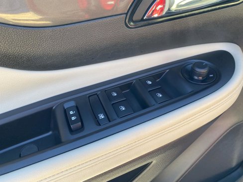 Used 2017 Buick Encore Essence w/ Experience Buick Package image 18