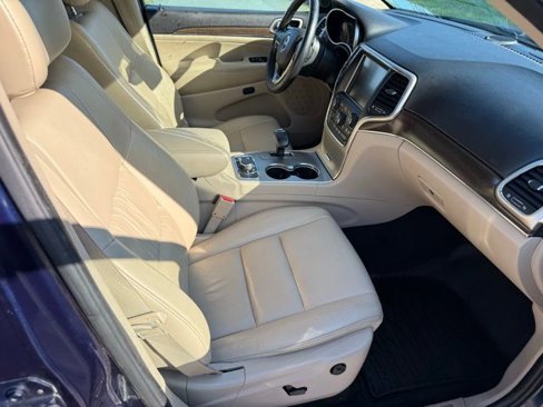 Used 2014 Jeep Grand Cherokee Limited image 25