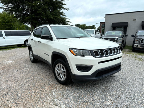 Used 2018 Jeep Compass Sport image 4