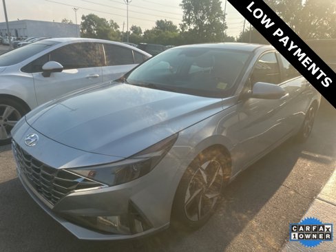 Used 2021 Hyundai Elantra Limited image 4