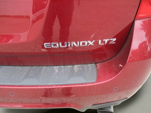 Used 2011 Chevrolet Equinox LTZ image 25