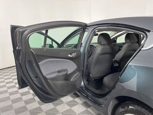 Used 2018 Chevrolet Cruze LT w/ Convenience Package image 41