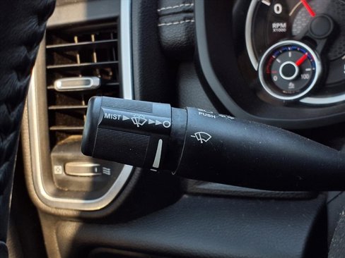 Used 2019 RAM 2500 Laramie image 17