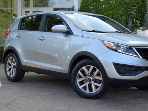 Used 2016 Kia Sportage LX image 3