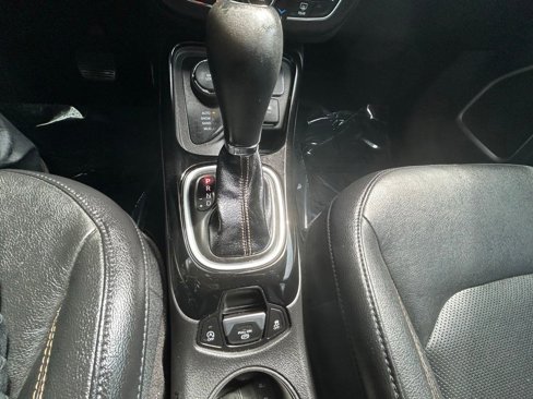 Used 2017 Jeep Compass Limited w/ Navigation Group image 24