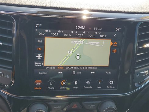 Used 2021 Jeep Grand Cherokee Laredo X image 17