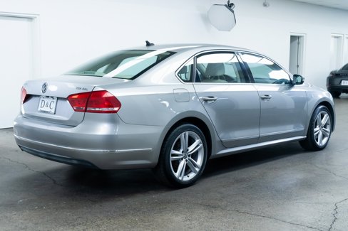 Used 2014 Volkswagen Passat TDI SEL Premium image 6