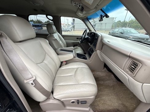 Used 2003 Chevrolet Tahoe Z71 image 39