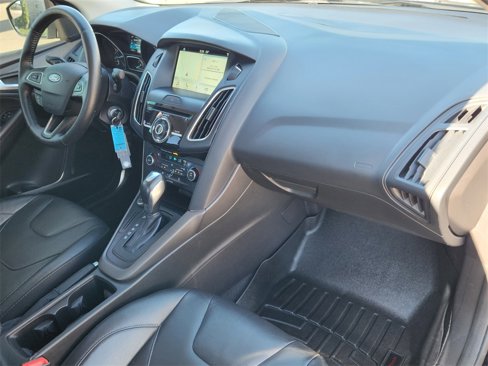 Used 2016 Ford Focus SE w/ Equipment Group 201A image 20
