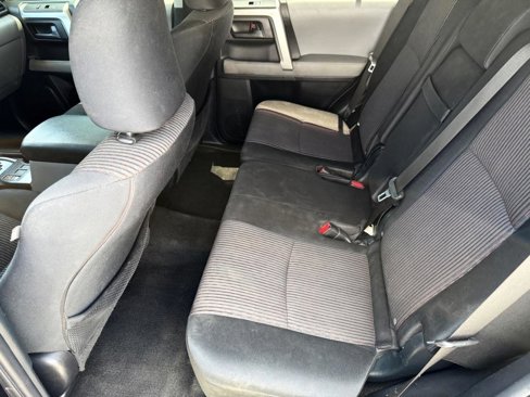 Used 2013 Toyota 4Runner SR5 image 11