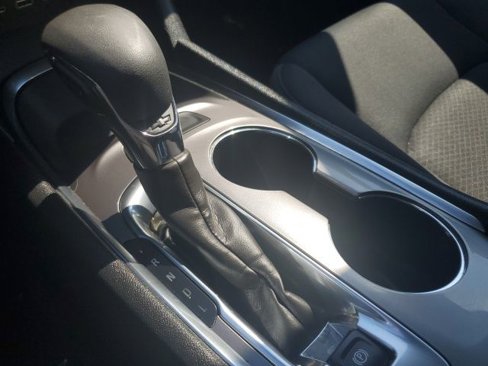 Used 2022 Chevrolet Malibu LT image 20