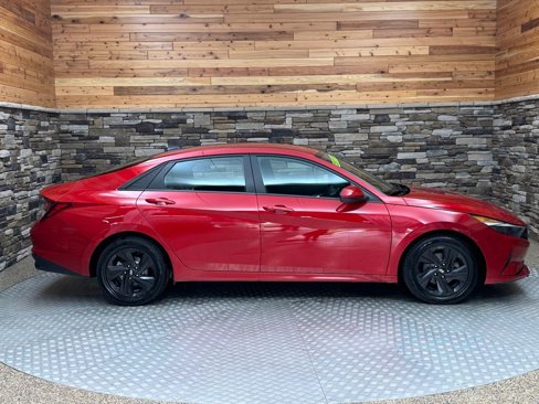 Used 2022 Hyundai Elantra SEL w/ Preferred Accessory Package image 7