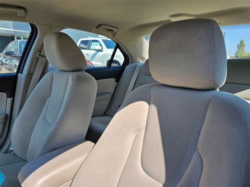 Used 2009 Ford Fusion SE image 17