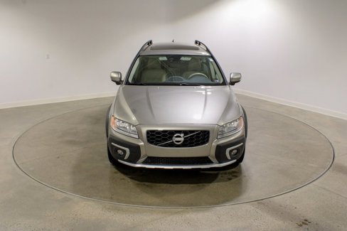 Used 2015 Volvo XC70 T6 Premier Plus image 2