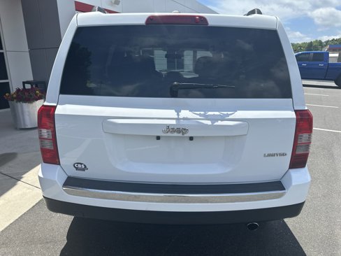 Used 2014 Jeep Patriot Limited image 7
