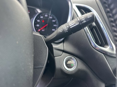 Used 2022 Chevrolet Equinox LT image 14