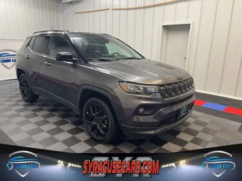 Used 2022 Jeep Compass Altitude w/ Convenience Group image 1