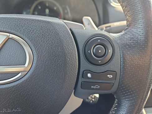 Used 2016 Lexus IS 350 AWD image 22