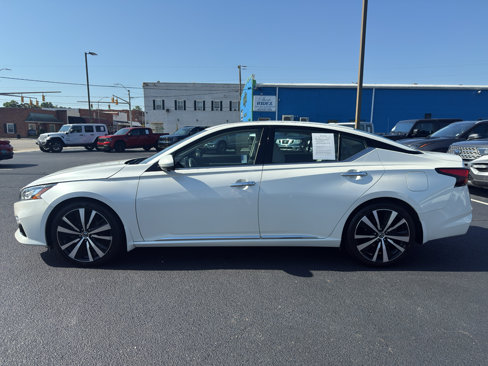 Used 2019 Nissan Altima 2.5 Platinum image 11