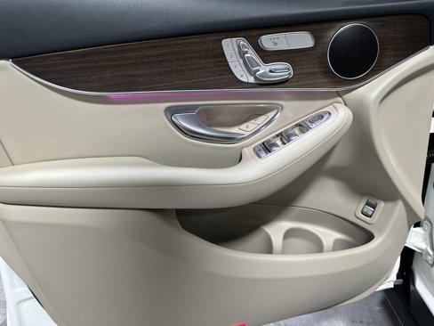 Certified 2022 Mercedes-Benz GLC 300 4MATIC image 14