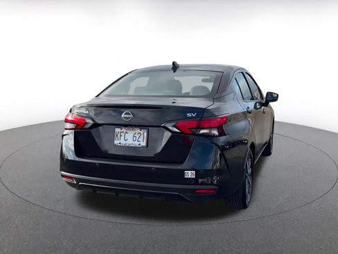 Used 2023 Nissan Versa SV image 15