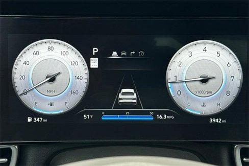 Certified 2024 Hyundai Elantra SEL image 25