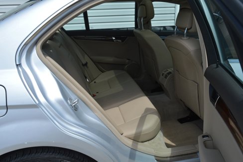 Used 2011 Mercedes-Benz C 300 4MATIC Sedan image 22