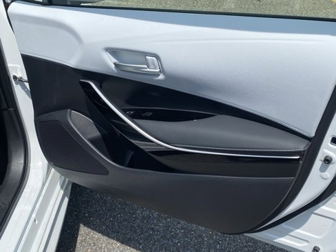 Used 2023 Toyota Corolla XSE image 33