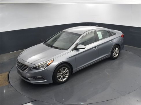Used 2015 Hyundai Sonata SE image 21