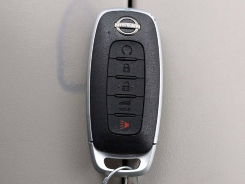 Used 2023 Nissan Rogue SL w/ SL Premium Package image 32