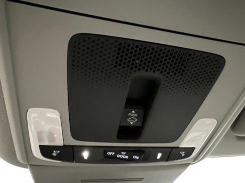 New 2025 Acura Integra image 18
