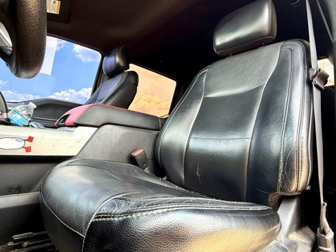 Used 2015 Ford F150 Lariat image 10