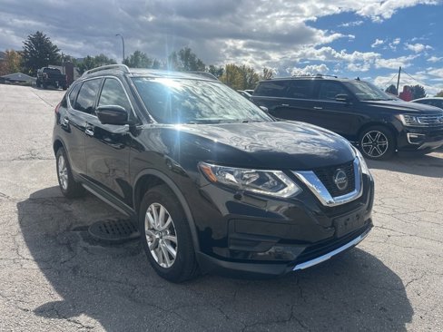 Used 2018 Nissan Rogue SV w/ Premium Package image 2