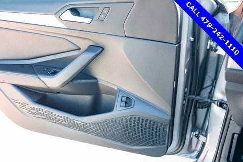 Certified 2023 Volkswagen Jetta Sport image 25