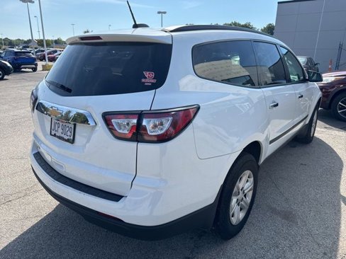 Used 2017 Chevrolet Traverse LS image 4