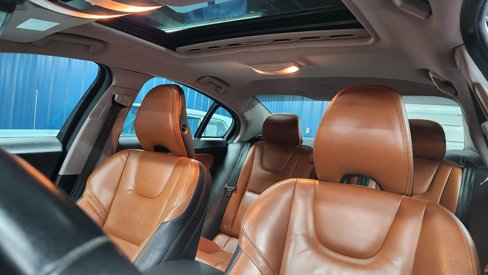 Used 2014 Volvo S60 T5 image 9