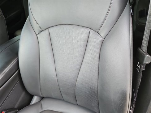 Used 2017 Buick Envision Essence image 13