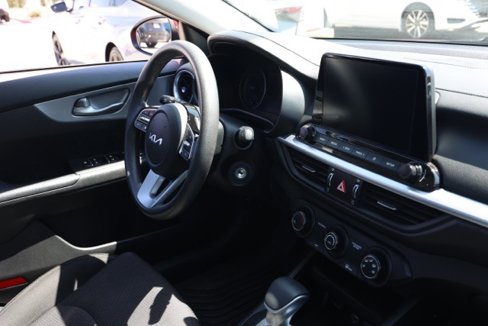 Used 2022 Kia Forte LXS w/ LXS Technology Package image 19