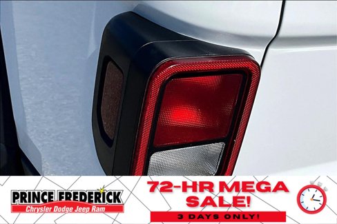 Used 2022 Jeep Gladiator Sport image 22