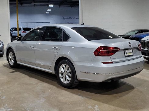 Used 2017 Volkswagen Passat 1.8T S image 12