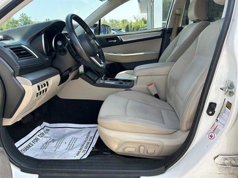 Used 2018 Subaru Outback 2.5i Premium image 29