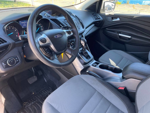 Used 2013 Ford Escape SE image 9