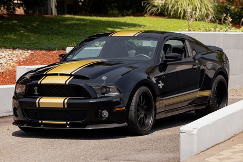 Used 2012 Ford Mustang Shelby GT500 w/ SVT Performance Pkg image 3