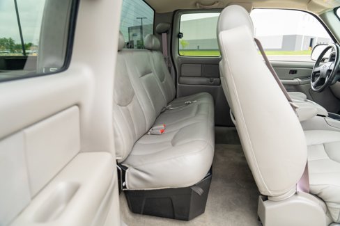 Used 2004 Chevrolet Silverado 2500 LS w/ Skid Plate Package image 31