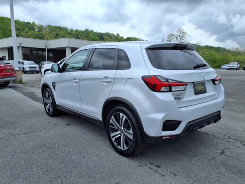Used 2023 Mitsubishi Outlander Sport AWD image 3