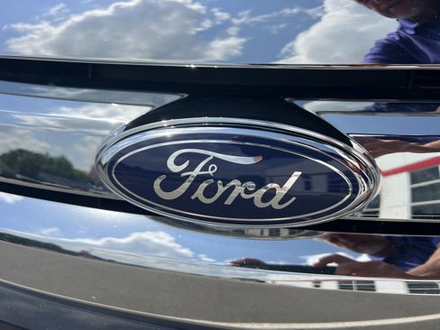 Used 2012 Ford Fusion SEL image 12