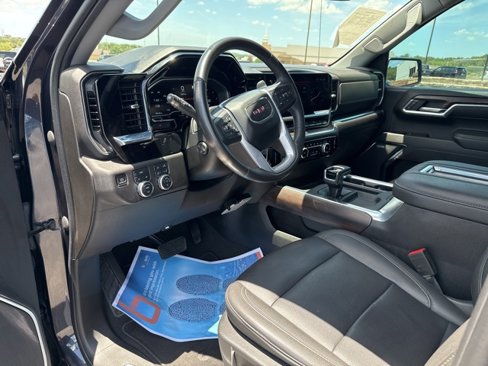 Used 2022 GMC Sierra 1500 SLT w/ SLT Convenience Package image 31