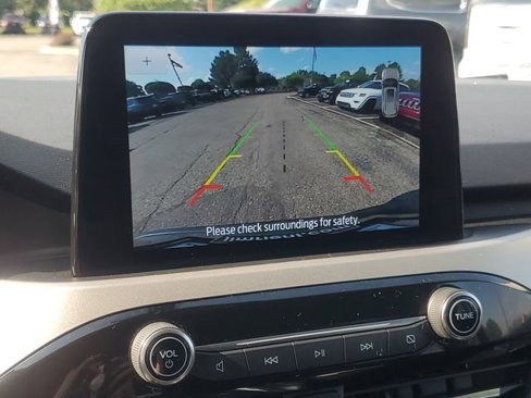 Used 2022 Ford Escape SEL image 23